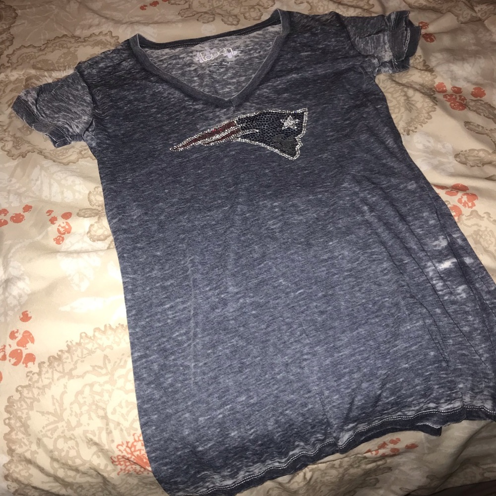 Patriots V Neck T Shirt